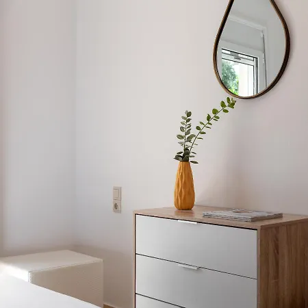 Alba Bianca Villa, Family Retreat With Heated Pool By Thinkvilla Villa *