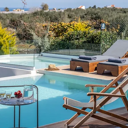 别墅 Alba Bianca Villa, Family Retreat With Heated Pool By Thinkvilla 赫索尼索斯